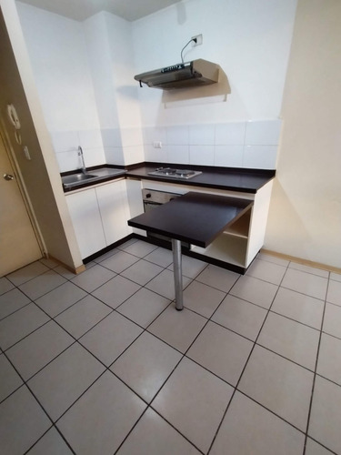 Vco Arrienda 1 Dormitorio 1 Baños A 3 Min. Metro Las Rejas