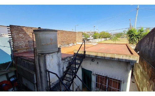 Imagen 22 de 26 de Casa En Venta En Caseros