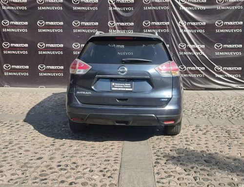Imagen 4 de 13 de Nissan X Trail 2016 5p Exclusive 3 L4/2.5 Aut Banca Abatibl