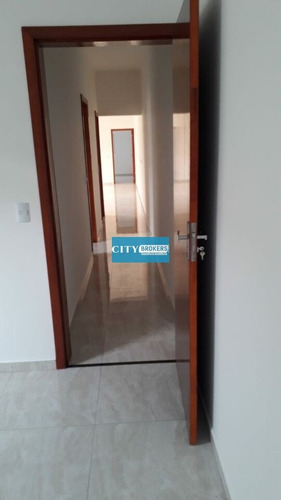 Imagem 6 de 15 de Sobrado Á Venda, Com Piscina, 3 Dormitórios Com Suíte. - Sp1523