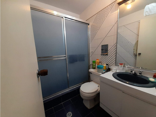 Los Palos Grandes. Venta Apartamento 149mts2 / 4h / 3b / 2e