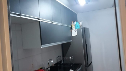 Apartamento À Venda Na Avenida Delmar (green Valley I), Alphaville Empresarial, Barueri - Sp - Liv-11124