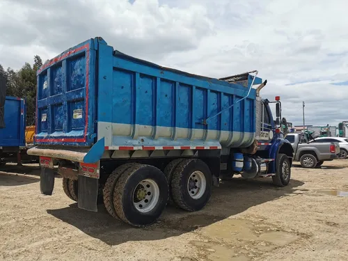 Freightliner M2 112
