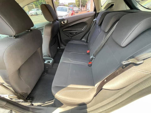 Imagem 6 de 12 de Ford Fiesta 1.6 Se Hatch 16v Flex 4p Manual