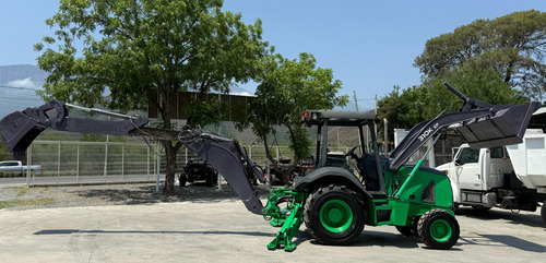 Retroexcavadora 310k 4x4 2014