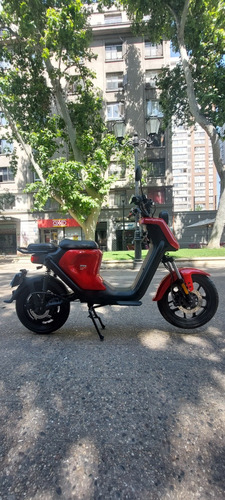 Moto Eléctrica Uqui Gt Sport De La Marca Niu