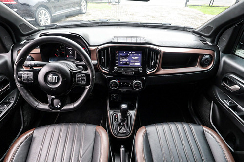 Fiat Strada Ranch 1.3 Flex 8V CD Aut.