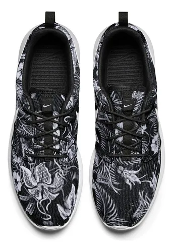 Nike roshe best sale run floral gris