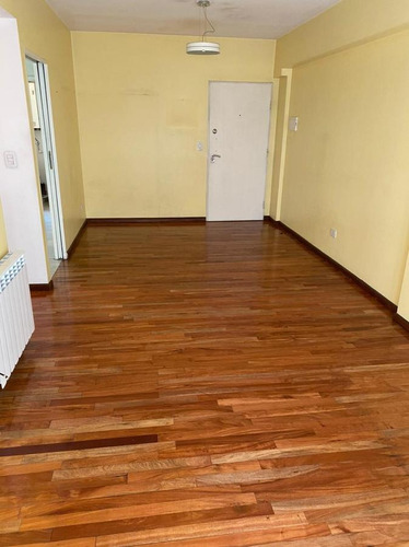 Imagen 5 de 30 de Venta. P. Centenario. Sarmiento 4600. Dpto 3 Ambientes Con Balcon Terraza. Patio. Sauna. Hidromasaje. Terraza Con Parrilla. Lavadero. C Ochera Fija Descubierta.opcional
