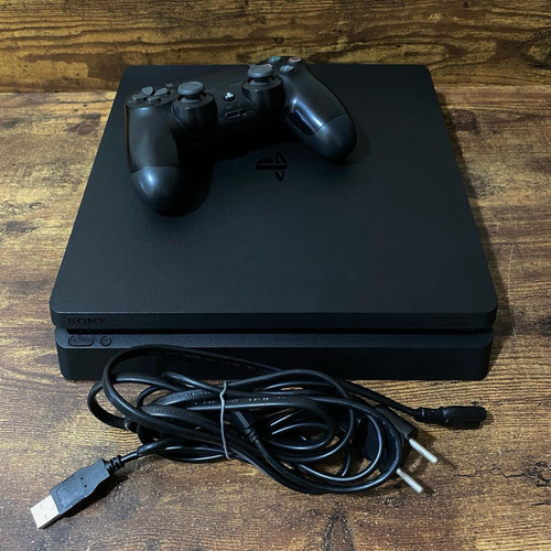 Vendo Playstation 4 Slim 500gb + Juegos