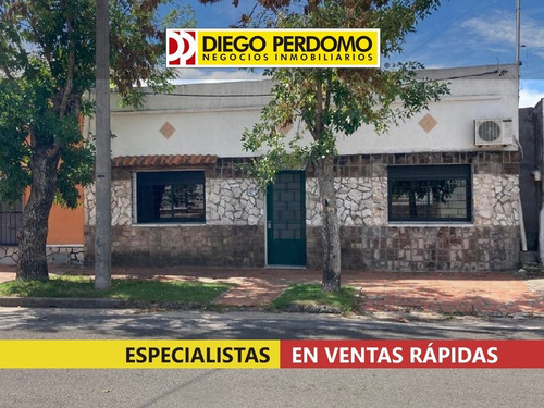 Imagen 2 de 13 de Casa De 3 Dormitorios En Venta, Libertad
