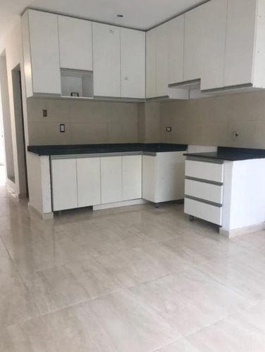 Duplex Venta 2 Dormitorios, 2 Baños - Terreno 110 Mts 2 - City Bell