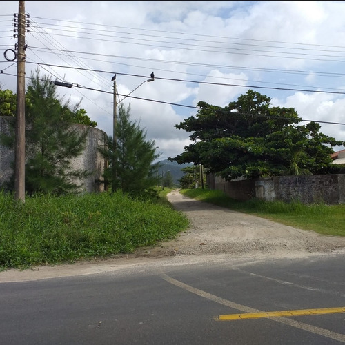 Imagem 2 de 4 de Vendo Terreno 300mts, Ótima Localização Bal. Araçá