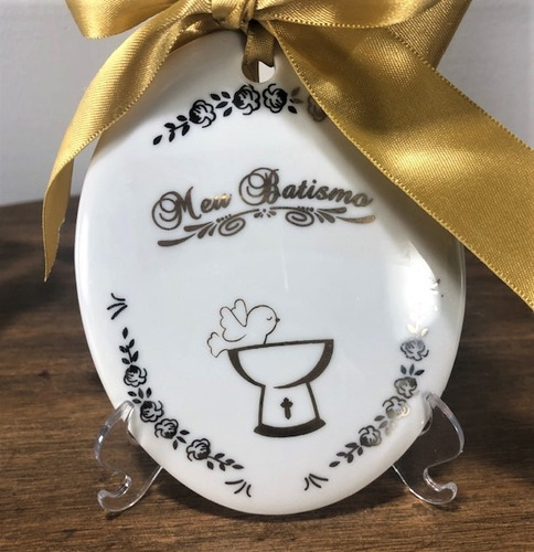 Imagem 4 de 9 de Enfeite Medalha Para Batizado Batismo - Porcelana