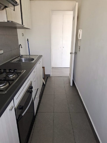 Arriendo Departamento Cercano Metro El Parron, La Cisterna
