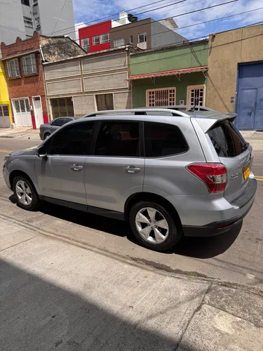 Subaru Forester 2.0 Cvt Premium