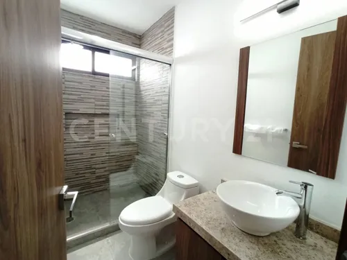 Casa En Venta, Nueva, Lomas De Cocoyoc, Con Alberca Y Jardín, Morelos