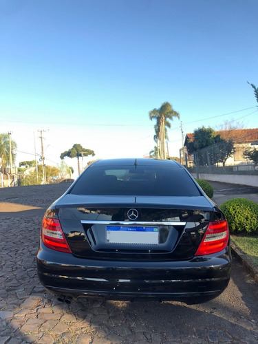Imagem 2 de 10 de Mercedes-benz C180 Coupe