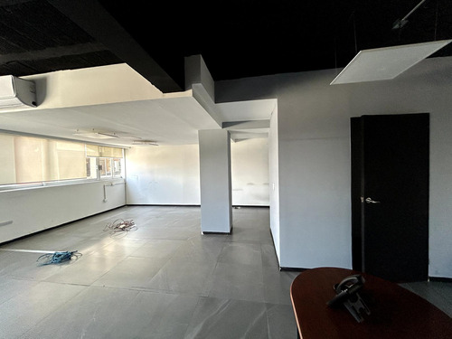 Oficina En Renta - Moliere - Piso 6 - 110 M2