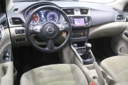 Imagen 11 de 15 de Nissan Sentra 2018 4p Advance L4/1.8 Man