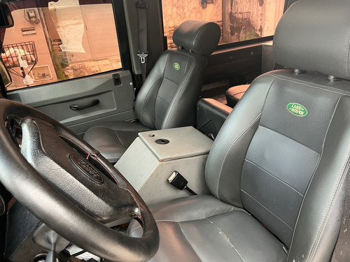 Land Rover Defender 2.5 90 Csw Turbo 3p