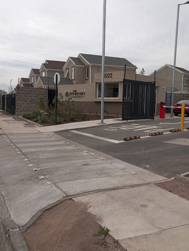 Casa Nueva En Arriendo (ggcc Incluido)