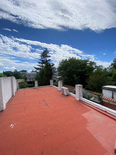 Casa Chalet En Venta En Ituzaingó, G.b.a. Zona Oeste, Argentina