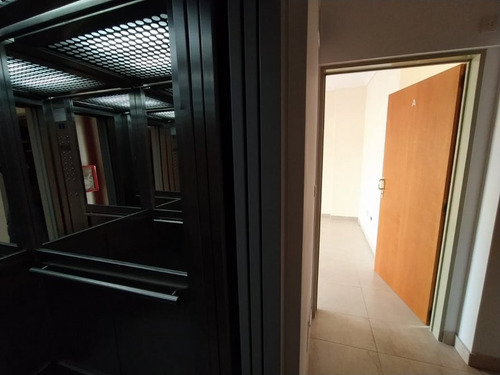 Venta Departamento 2 Ambientes En Sarandí A Estrenar
