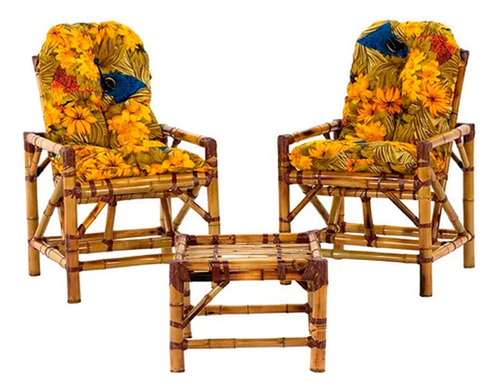 Kit Com 2 Cadeiras E Mesinha De Bambu De Área Flor