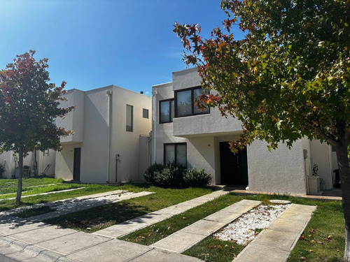 Vendemos En Condominio Bosque Real En Curauma