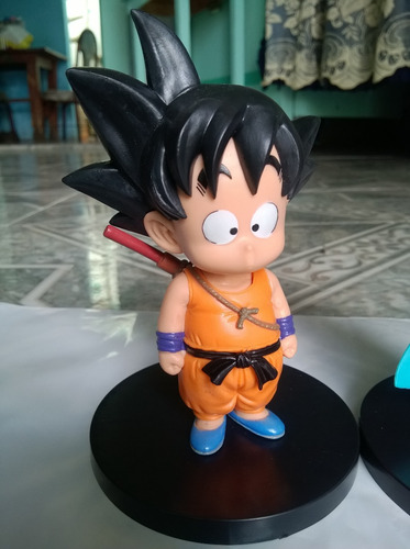 Dragon Ball Goku Y Milk Niños 16cm - Envio Gratis - | Envío gratis