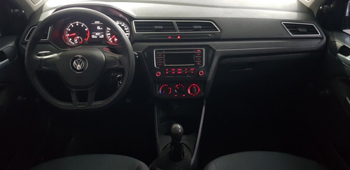 Imagen 5 de 8 de Volkswagen Gol Trend 1.6 Trendline 101cv 2017