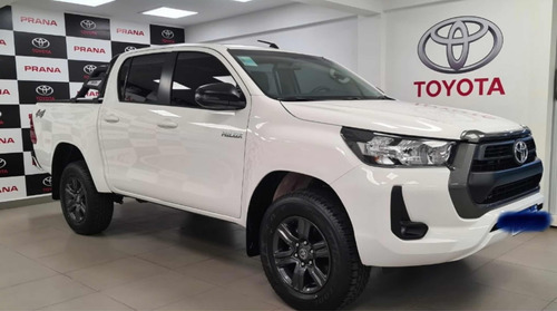 Toyota Hilux 2.8 Cd Sr 177cv 4x4