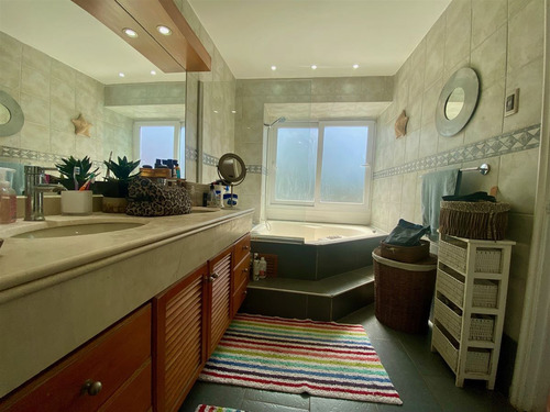 Casa En Venta Luis Zegers - Del Inca 3d Mas Serv.