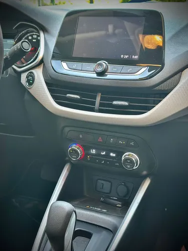 Chevrolet Onix 1.0T Premier Hatch At