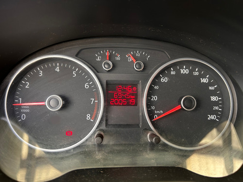 Volkswagen Saveiro 1.6 Gp Cs 101cv Aa+dh
