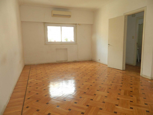Venta De Departamento 3 Ambientes En Barrio Norte