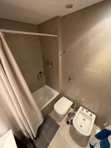 Imagen 15 de 30 de Caba Capital Federal Día Semana Alquiler Temporario Palermo Departamento Seguridad Pileta Cochera Ciudad Buenos Aires Almagro Baño En Suite Seguro Moderno Jardín Piscina Seguro Bs.as. Bs As Depto