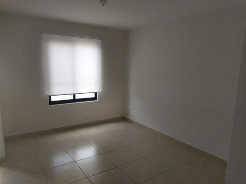 Imagen 3 de 14 de Zakia Casa En Renta De 3 Recamaras Con Patio Privada Con Gym Alberca