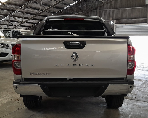 Imagen 5 de 18 de Renault Alaskan Iconic 4x4 Mt 0km Sin Rodar
