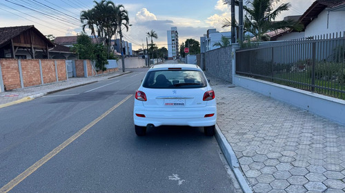 Peugeot 207 1.4 Xr Flex 5p