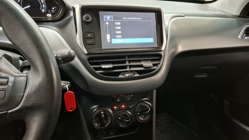 Peugeot 208 1.6 ALLURE TOUCHSCREEN MT