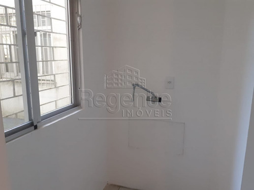 Imagem 12 de 15 de Apartamento A Venda Com 2 Quartos No Bairro Trindade Em Florianopolis. - V-81324