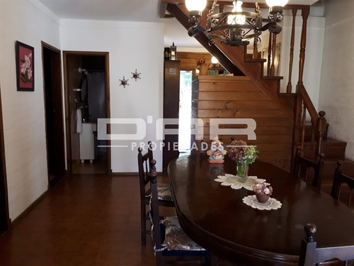 Chalet En 2 Plantas - Navarra 800, Mar Del Plata