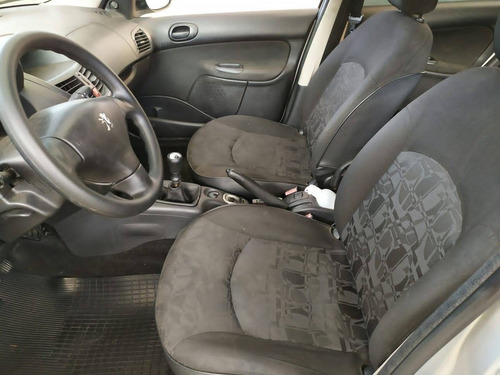 Imagem 11 de 13 de Peugeot 207 1.4 Xr 8v Flex 4p Manual