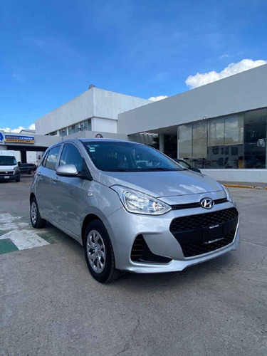 Imagen 1 de 15 de Hyundai Grand I10 2018 5p Gl Mid L4/1.2 Premium Man