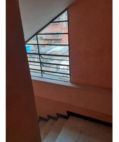 Imagen 4 de 10 de Edificio Comercial La Candelaria