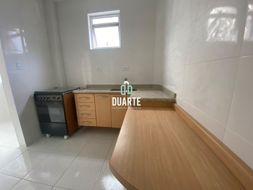 Imagem 9 de 12 de Apartamento Mobiliado Há Poucos Metros Da Praia !! - Ap04174 - 69850708