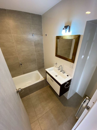 Imagen 15 de 22 de Nuevo Precio - Excelente Ph - 3 Amb - Pb Frente - Cochera Y Patio - A Estrenar