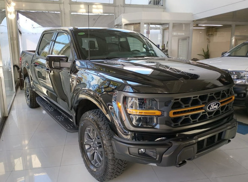Ford F-150 5.0L V8 Tremor 4X4 At